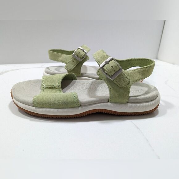 L.L. Bean lime green comfor sued leather open toe adjustable Buckle Sandals sz 6 - Picture 6 of 9